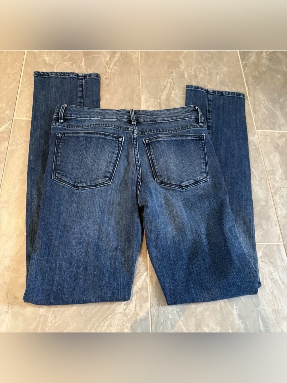 Gap Women’s Premium Straight Fit Jeans Sz 25 Mid Rise Medium Wash Denim Classic - Picture 4 of 10